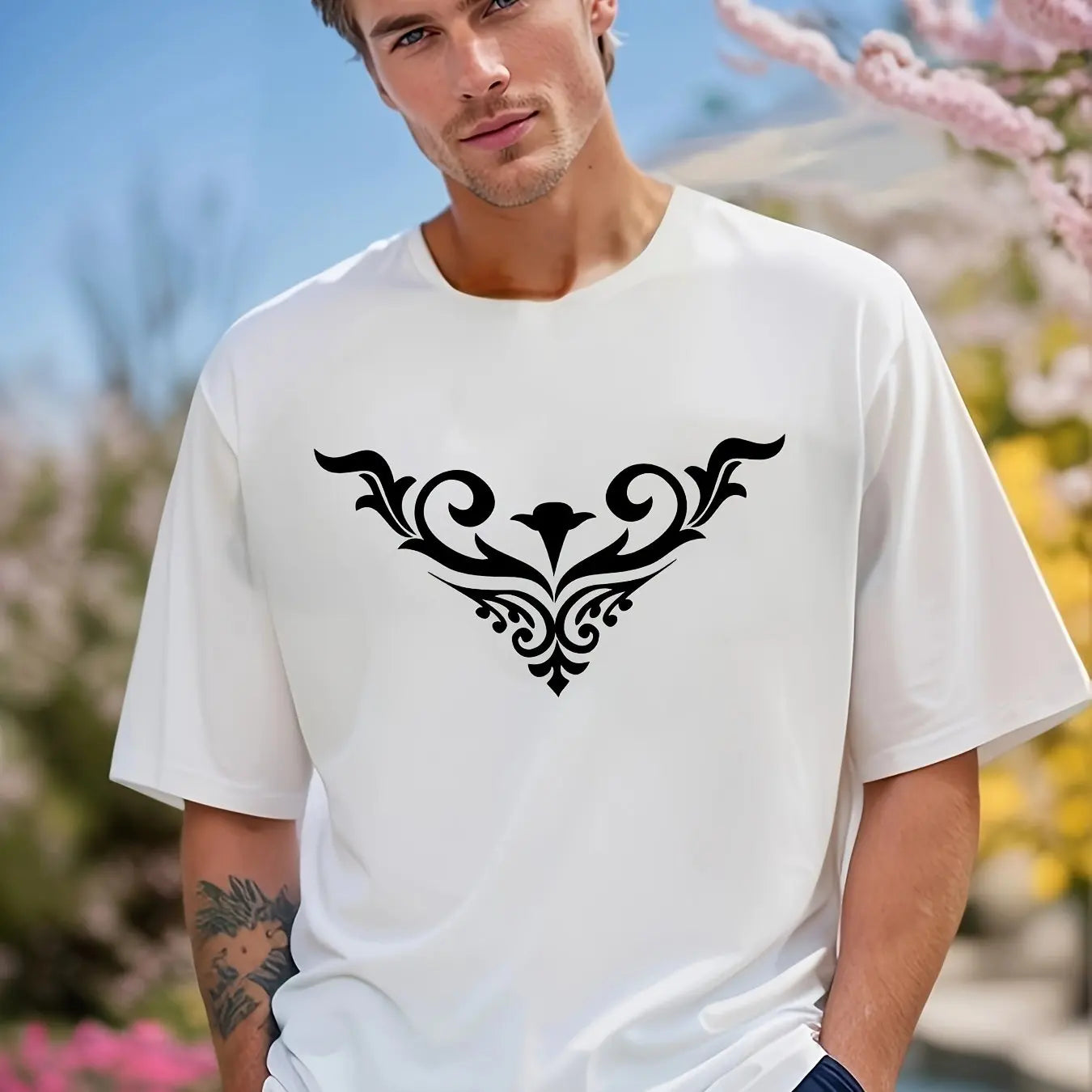 casual short-sleeved crew neck T-shirt